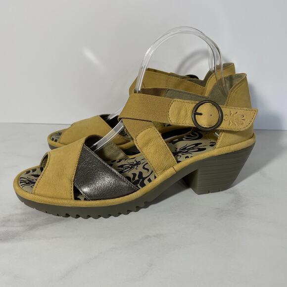 Fly London CRISSCROSS Peeptoe Sandal Size 10/41 Bumblebee Bronze Block Heel NEW - Picture 1 of 13